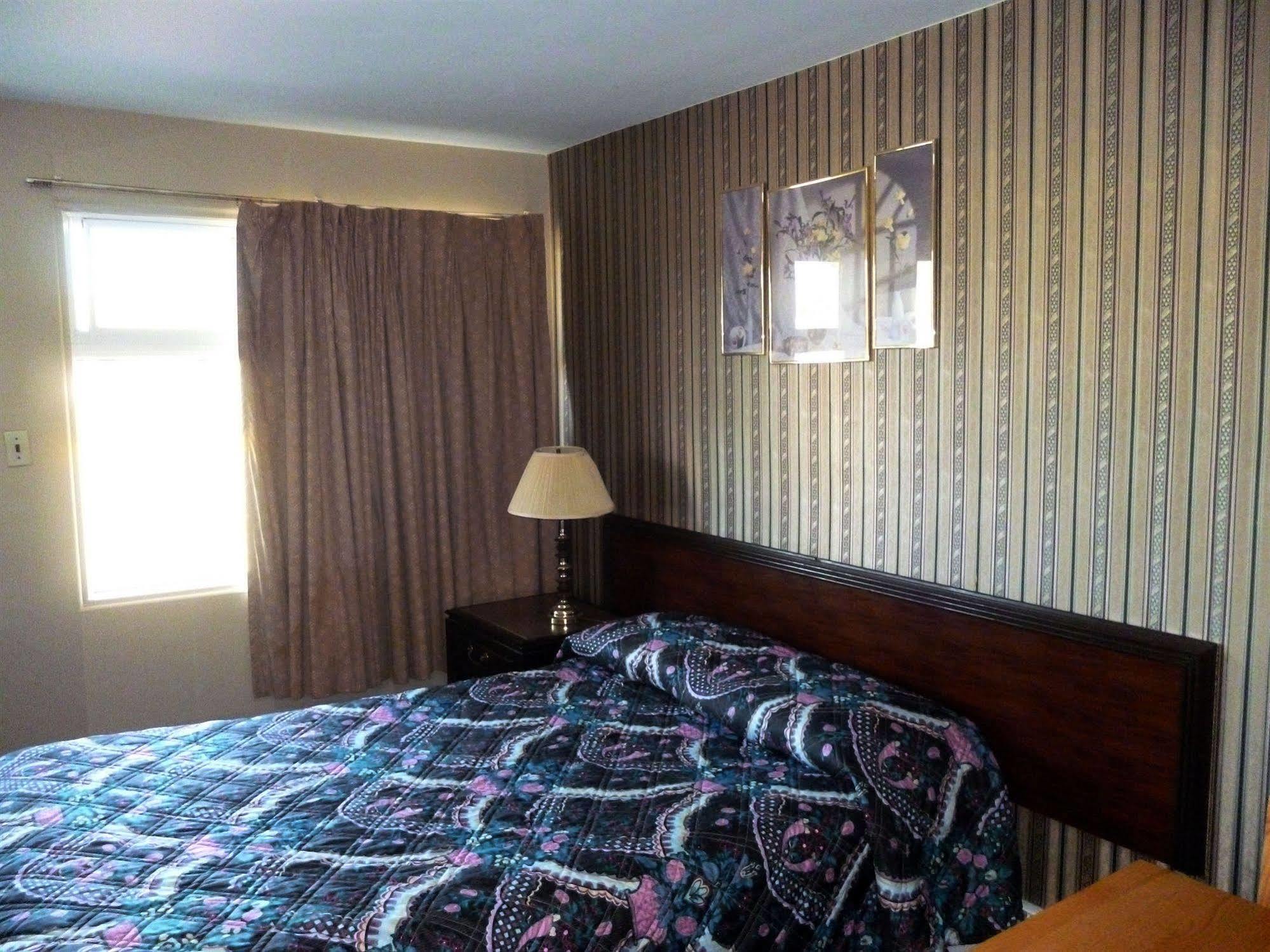 Maple Glen Motel London Exterior foto